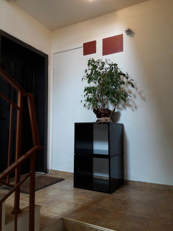 Art Apartment Kiril And Metodi Square Burgas by Eksteriør bilde